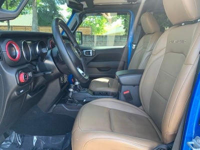 2022 Jeep Gladiator Overland