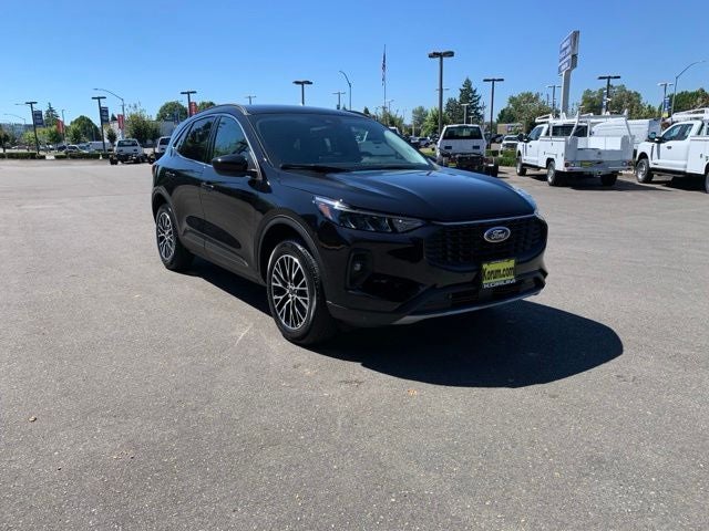 2025 Ford Escape Plug-In Hybrid Base