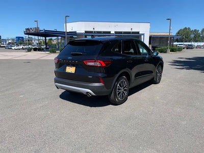 2025 Ford Escape Plug-In Hybrid Base