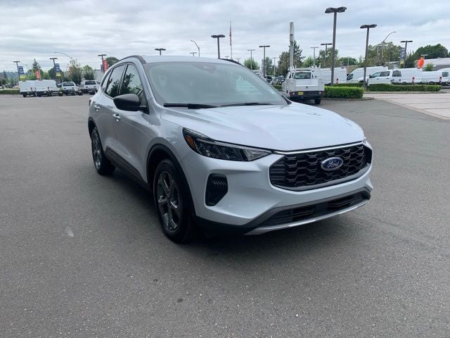 2025 Ford Escape Hybrid ST-Line