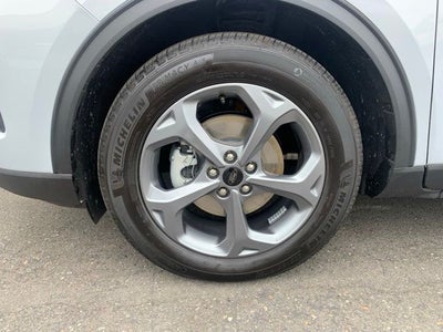 2025 Ford Escape Hybrid ST-Line
