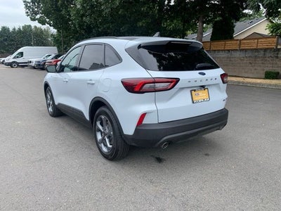 2025 Ford Escape Hybrid ST-Line