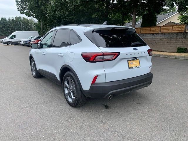 2025 Ford Escape Hybrid ST-Line