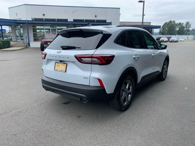 2025 Ford Escape Hybrid ST-Line