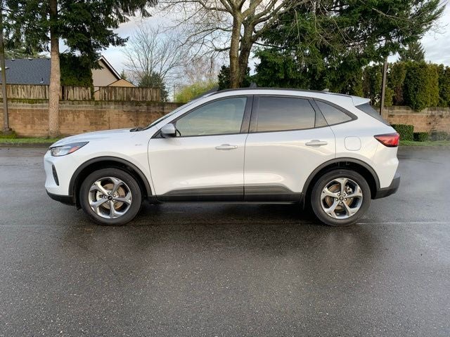 2025 Ford Escape Hybrid ST-Line Select