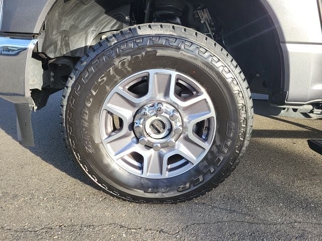 2024 Ford F-350SD Lariat