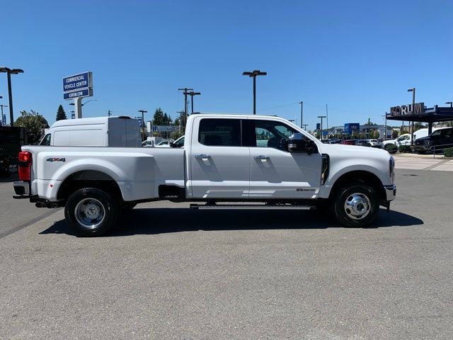 2025 Ford F-350SD Lariat DRW