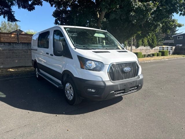 2025 Ford Transit-250 T-250 130" Low Rf 9070 GVWR RWD