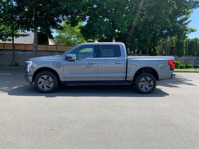 2022 Ford F-150 Lightning Lariat