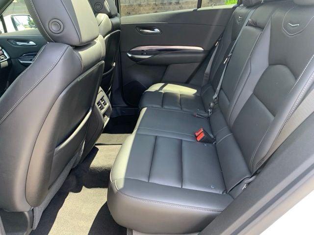 2022 Cadillac XT4 Luxury