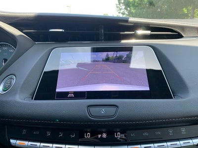 2022 Cadillac XT4 Luxury