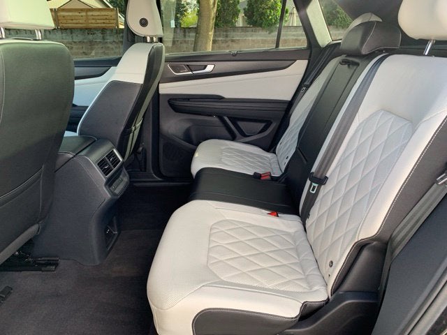 2024 Volkswagen Atlas Cross Sport 2.0T SEL Premium R-Line