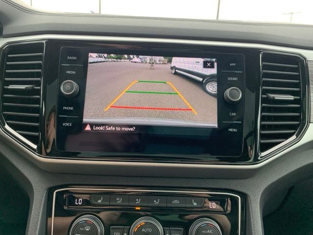 2022 Volkswagen Atlas Cross Sport 2.0T SE w/Technology