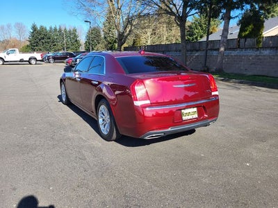 2017 Chrysler 300 C