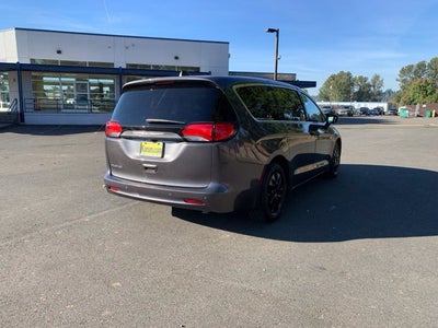 2018 Chrysler Pacifica L