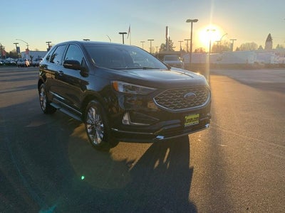 2020 Ford Edge Titanium