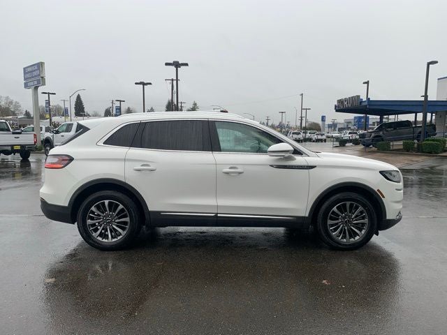 2022 Lincoln Nautilus Standard