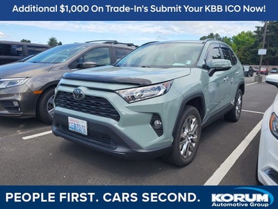 2020 Toyota RAV4 XLE Premium