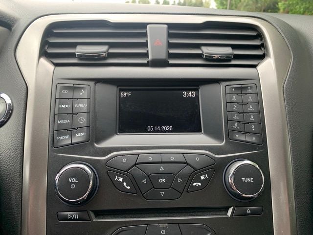 2017 Ford Fusion SE