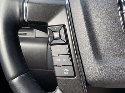 2015 Lincoln Navigator Base