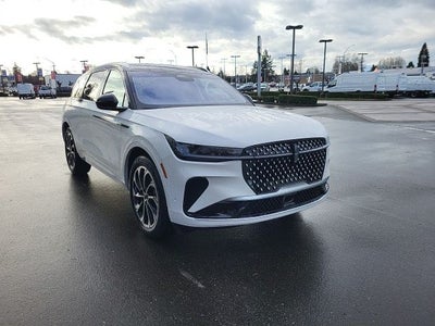 2024 Lincoln Nautilus Reserve