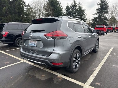 2020 Nissan Rogue SL