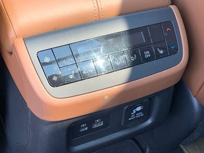 2022 Nissan Pathfinder Platinum