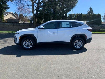 2026 Hyundai TUCSON SE AWD