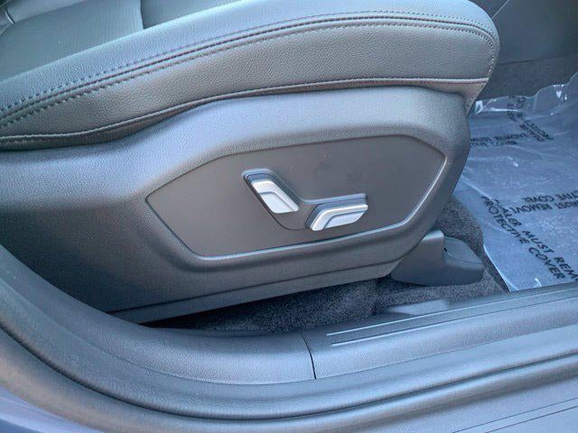 2027 Hyundai SANTA FE HYBRID Limited