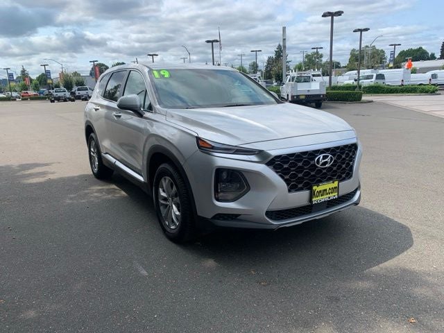 2019 Hyundai SANTA FE SE
