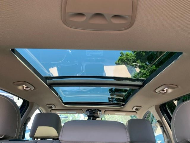 2023 Hyundai SANTA FE HYBRID SEL Premium