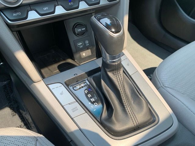 2020 Hyundai ELANTRA Limited