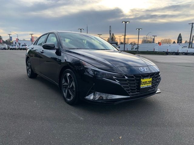 2022 Hyundai ELANTRA Limited