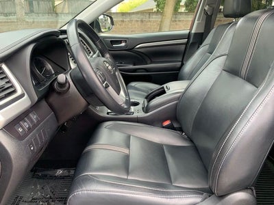 2018 Toyota Highlander SE
