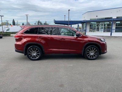 2018 Toyota Highlander SE