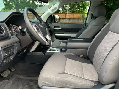 2017 Toyota Tundra SR5