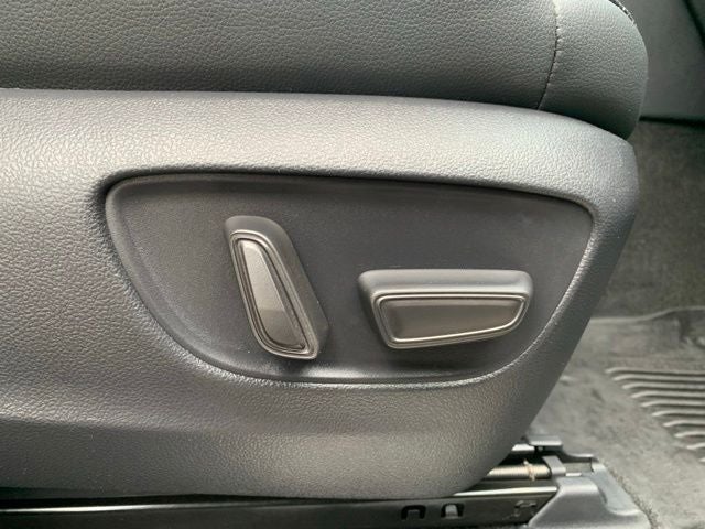 2024 Toyota Land Cruiser 4WD (Natl)