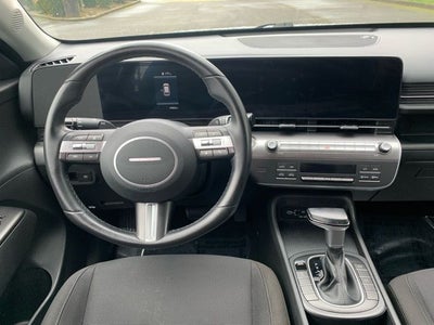 2024 Hyundai KONA SEL