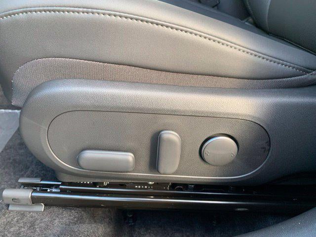 2027 Hyundai KONA SEL Premium AWD