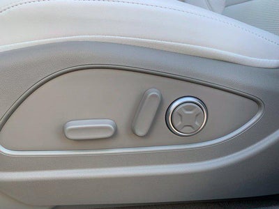 2027 Hyundai PALISADE HYBRID SEL Premium 8P