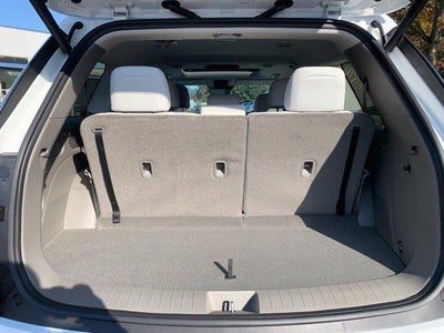 2027 Hyundai PALISADE HYBRID SEL Premium 8P