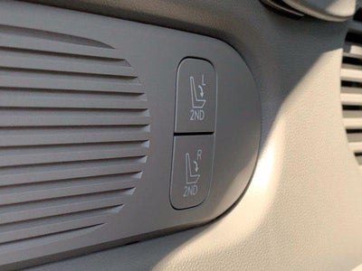 2027 Hyundai PALISADE HYBRID SEL Premium 8P