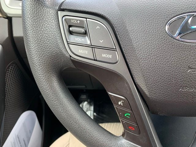 2018 Hyundai SANTA FE SE