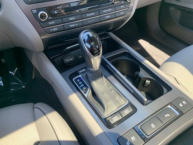 2015 Hyundai GENESIS 3.8