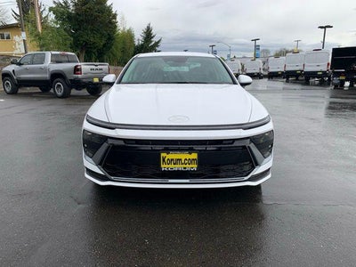 2025 Hyundai SONATA SE