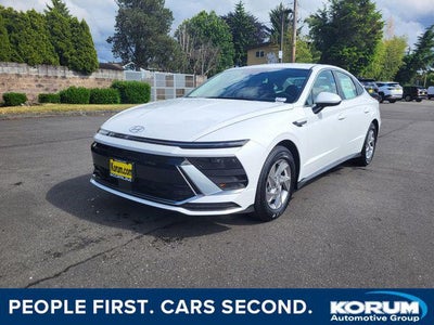 2025 Hyundai SONATA SE