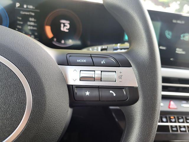 2025 Hyundai SONATA SE