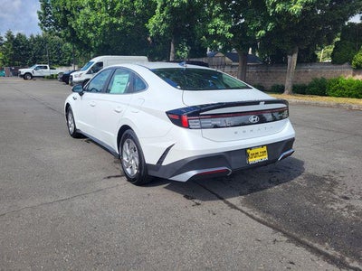 2025 Hyundai SONATA SE
