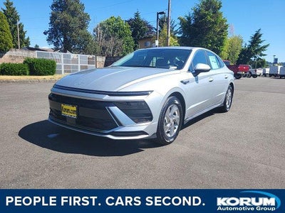 2025 Hyundai SONATA SE
