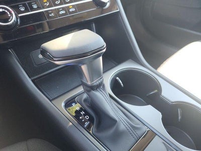 2025 Hyundai SONATA SE